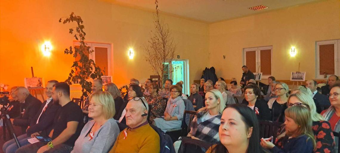 20.	Zgromadzeni goście na sali w Redlinie