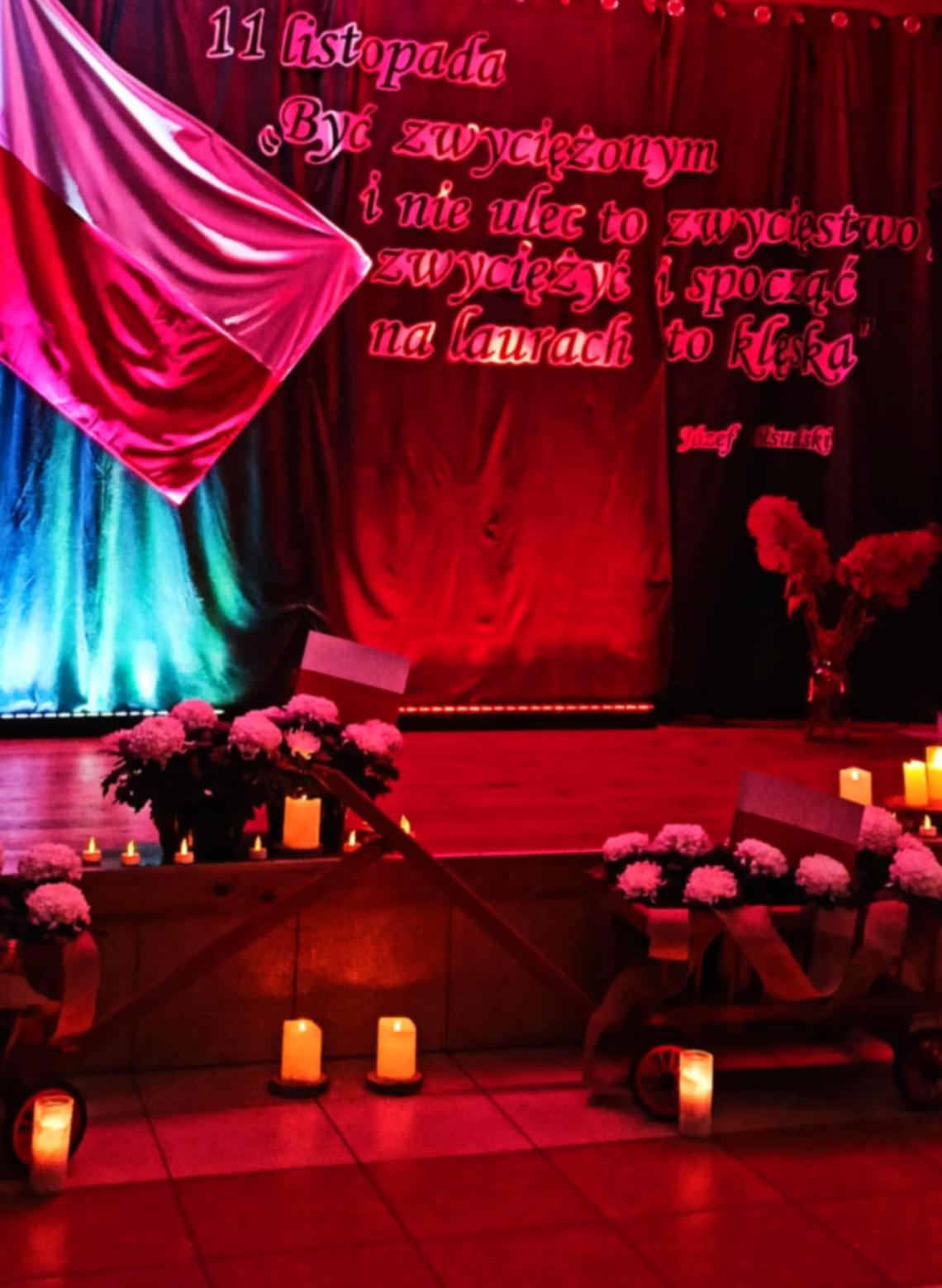 dekoracja Sali w Redlinie