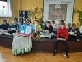 Uczniowie szkoły w Stanominie podczas akcji Narodowe Czytanie (2)