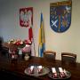 1.	Dekoracja salo konferencyjnej w Urzędzie Gminy Białogard 